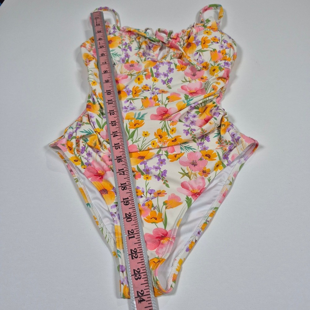 Cupshe Floral Ruched One Piece Swimsuit‎ Multi Color Ruffle Keyhole Small - Picture 5 of 11